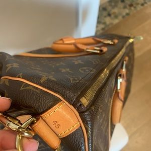 Authentic vintage Louis Vuitton 45 Keepall Bandouliere travel duffle bag